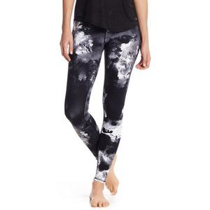Alo Yoga Tie Dye Black and White legging size XS